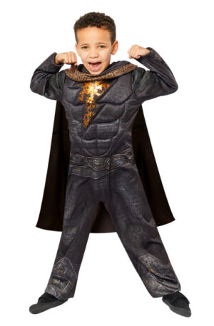Black-Adam-Hero-jelmez-6-8-ev
