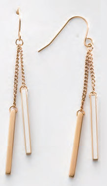 Victoria-Rose-gold-szinu-feher-mintas-fulbevalo
