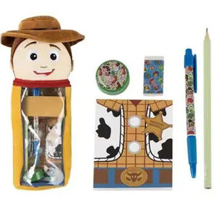 Disney-Jatekhaboru-Woody-pluss-toltott-tolltarto